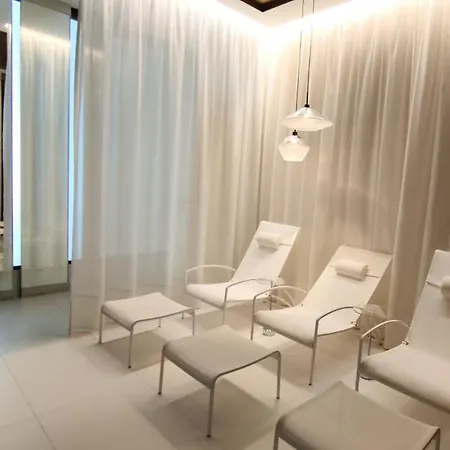 Amber Centrum Lux Apartment *