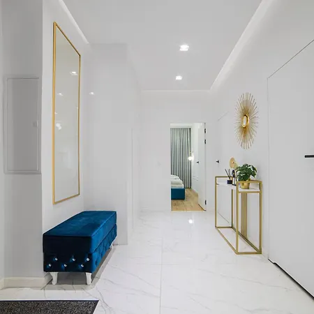 Amber Centrum Lux Apartment
